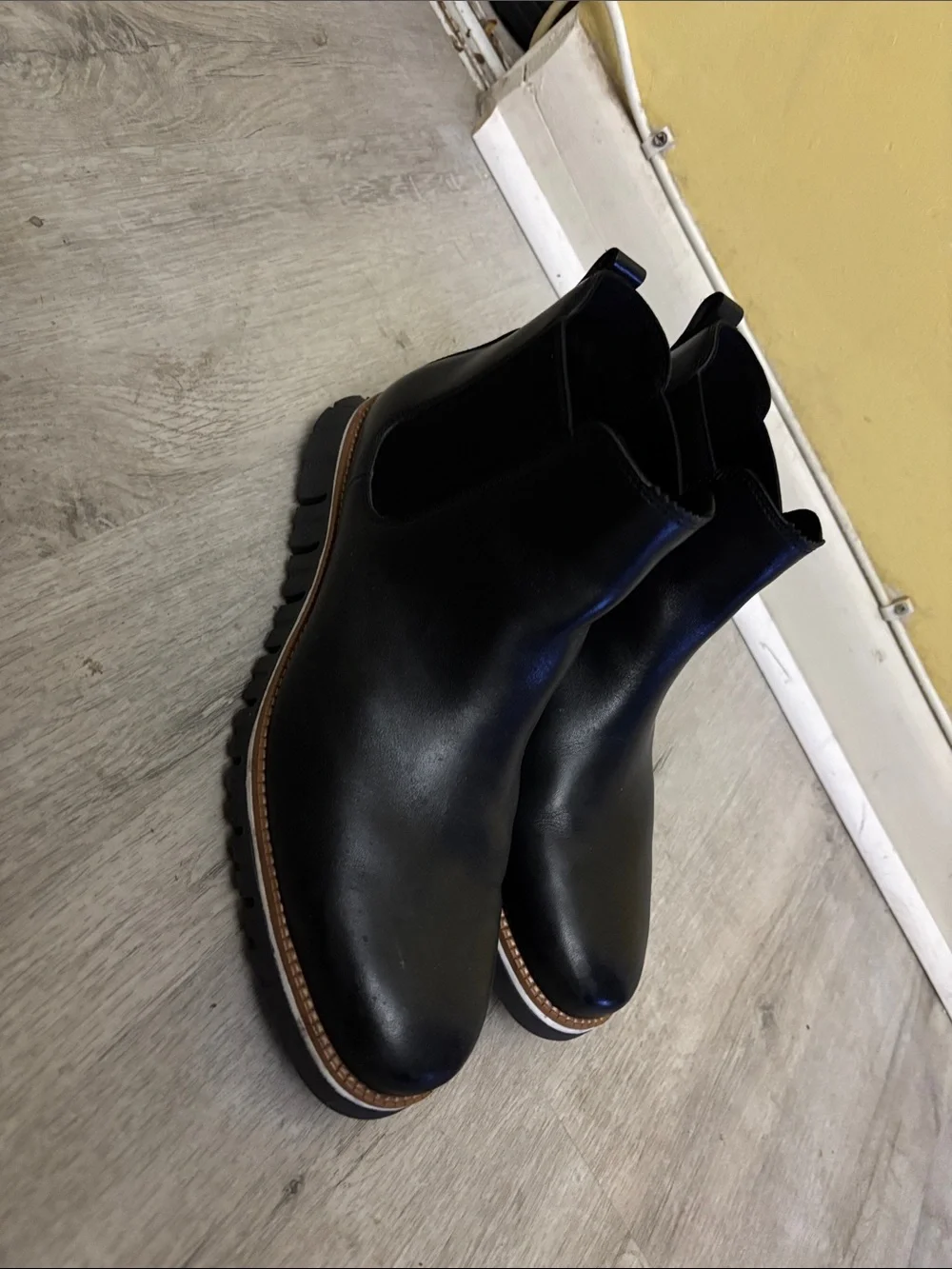 Cole Haan Black Leather Chukka Boots with Lug Sole
